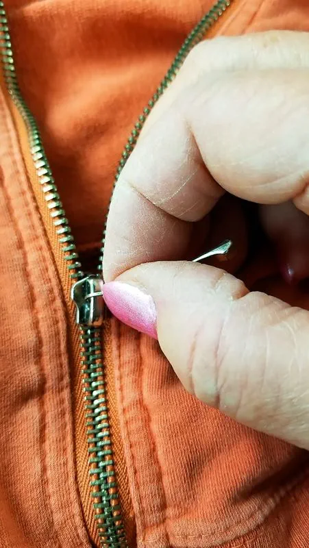 How to Replace a Jacket/Hoodie Zip Slider - Fix a Missing Zipper Pull -  Repair a Zipper That Splits 