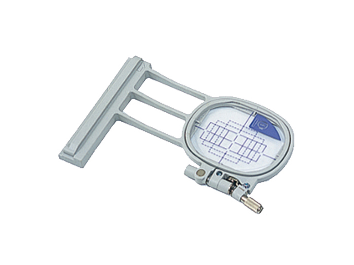 Brother SA437 Small Embroidery Hoop for Monograms and Motifs