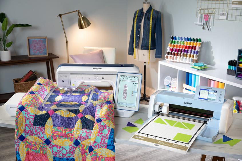 Luminaire 2 Innov-ís XP2 | HomeSewingEmbroidery | By Brother