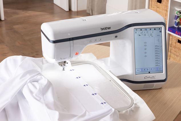 Day01_Shot15_CX1e_TableRunnerMatrix_0677