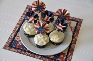 Patriotic - Woven Placemat and Cupcake Toppers5