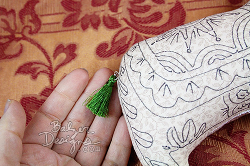 tailwithhand-wm copy