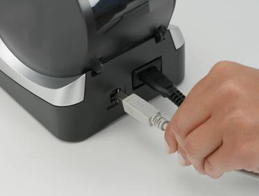 Connecting cables to Brother P-touch